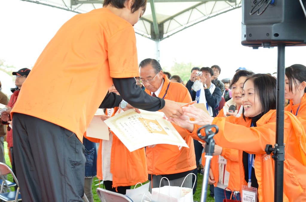 高崎美スタイルマラソン2013　賞状と景品　贈呈